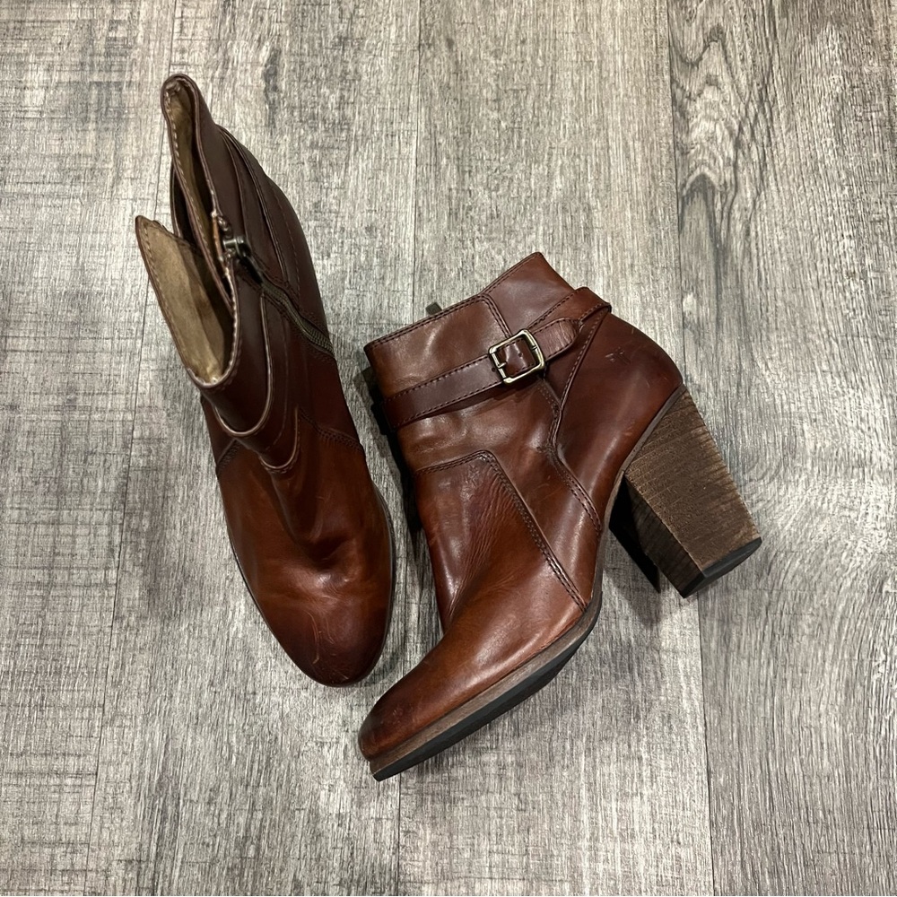 Frye Patty Leather Riding Bootie Redwood Size 10